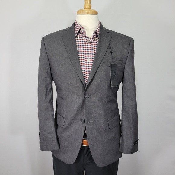 Andrew Marc CASSELMAN Men's Sport Coat Blazer Two Button Gray Poly Blend 38S NEW - Picture 1 of 14